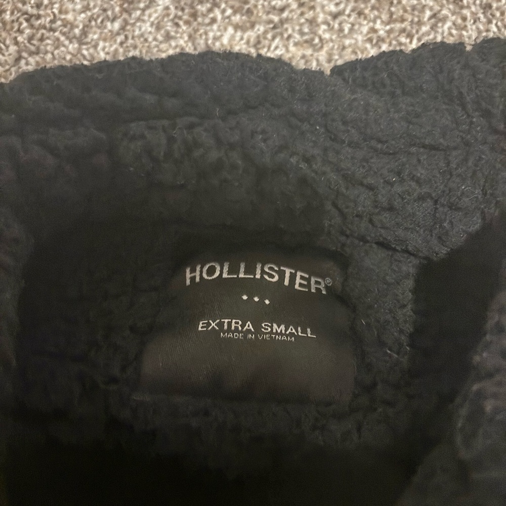 Hollister xs  Men's Gray fleece inside shirt jacket - Picture 2 of 3